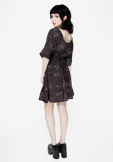 Peaseblossom Celestial Krawatte Back Mini Kleid