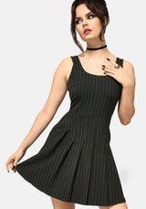 Kera Grün Nadelstreifen Plissiert Mini Kleid
