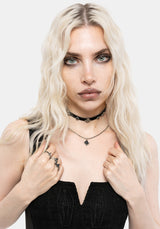 Crucentia Gelagert Halsband