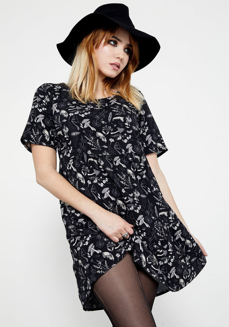 Earth Magie Mini Rüsche Kleid