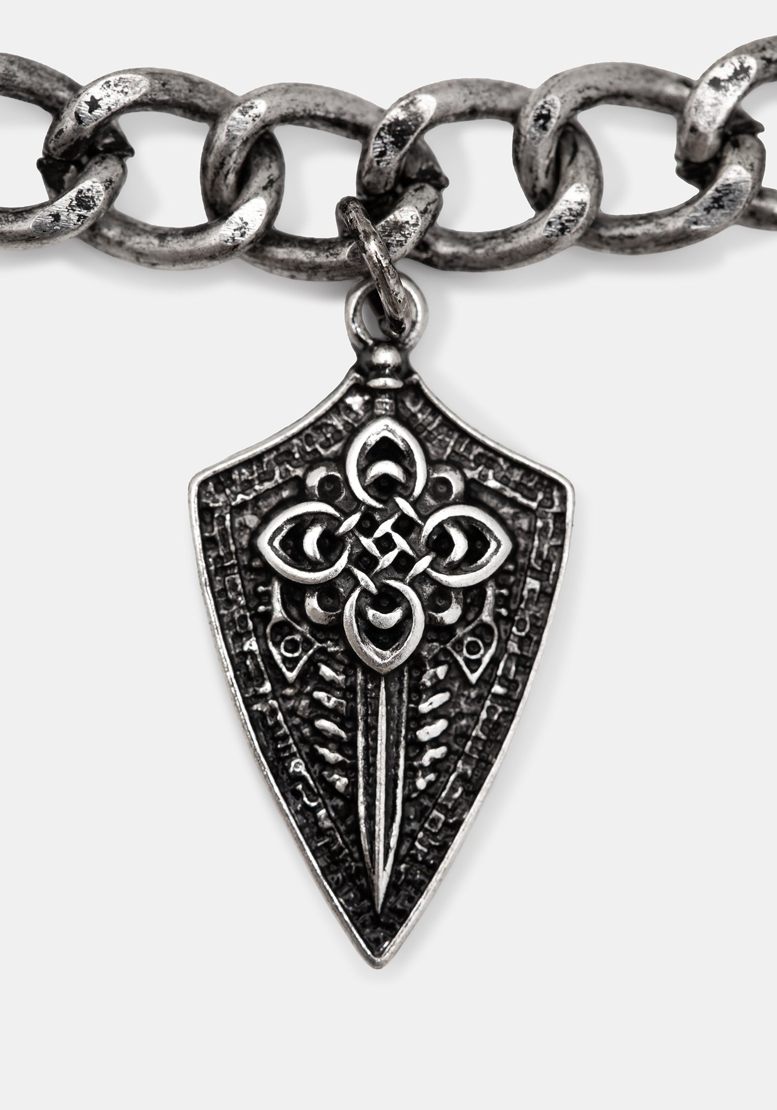 Gorthe Drop Charm Chain Belt