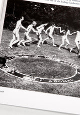A New History Von Witchcraft :