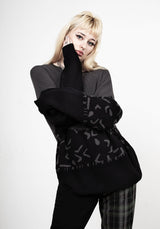 Abstract Langschnitt Pullover