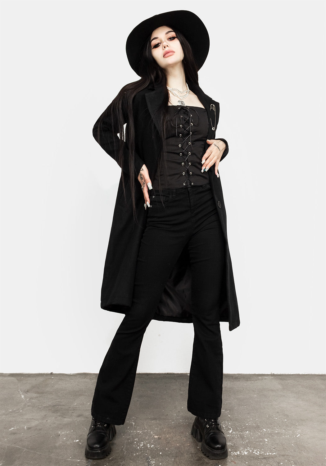 Morticia Lace-Up Korsett