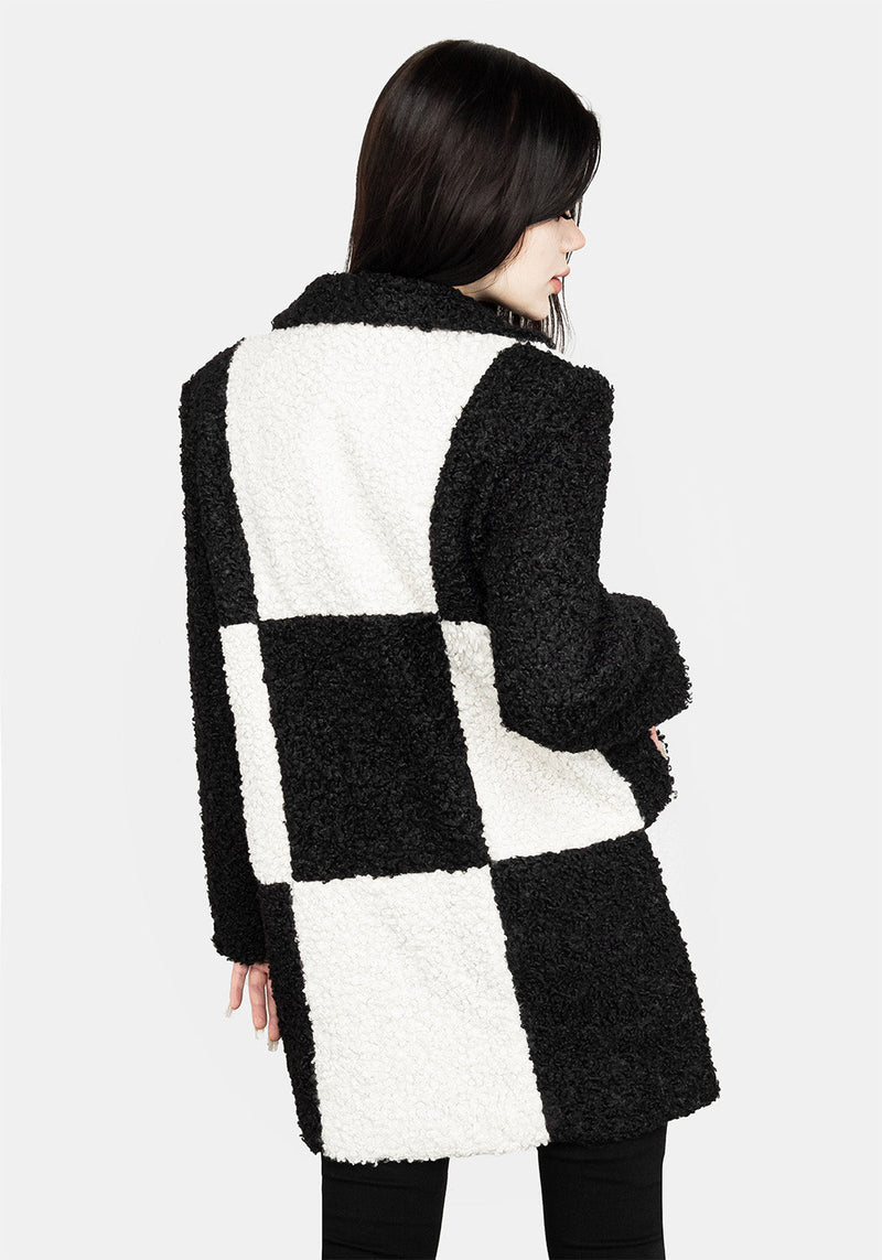 Dreamtime Checkerboard Teddy Mantel