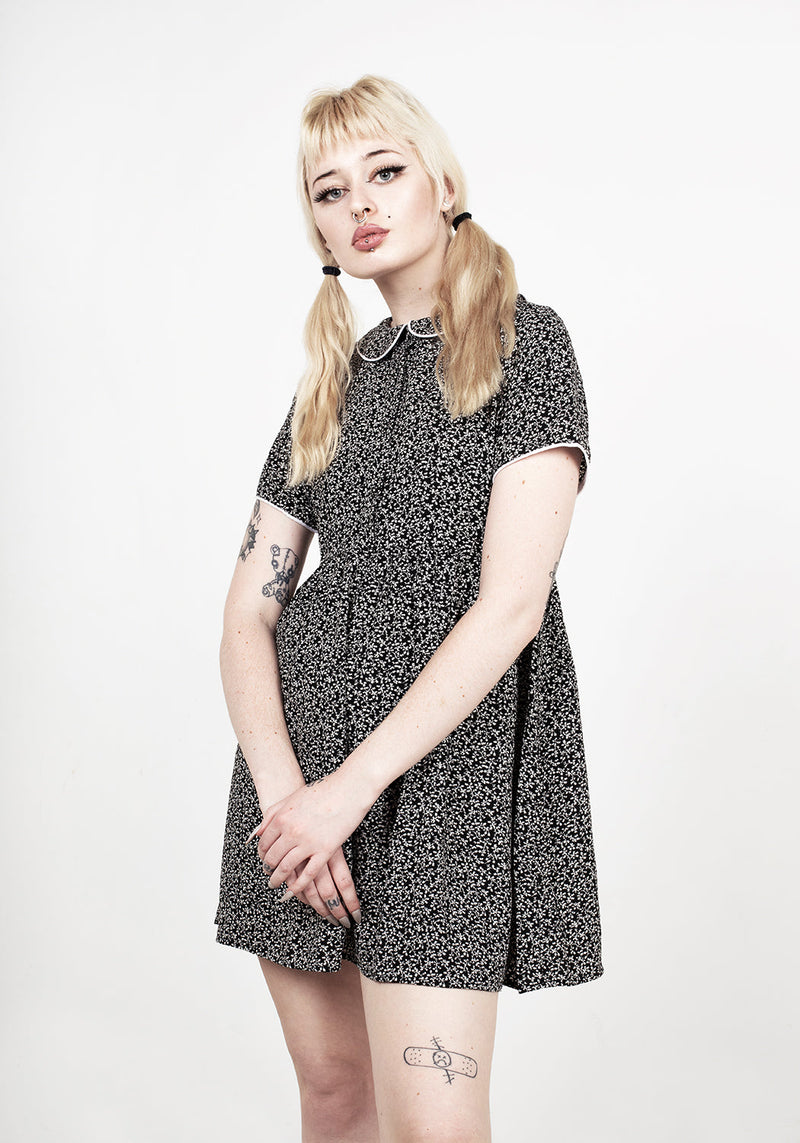 Flora Mit Kragen Kleid