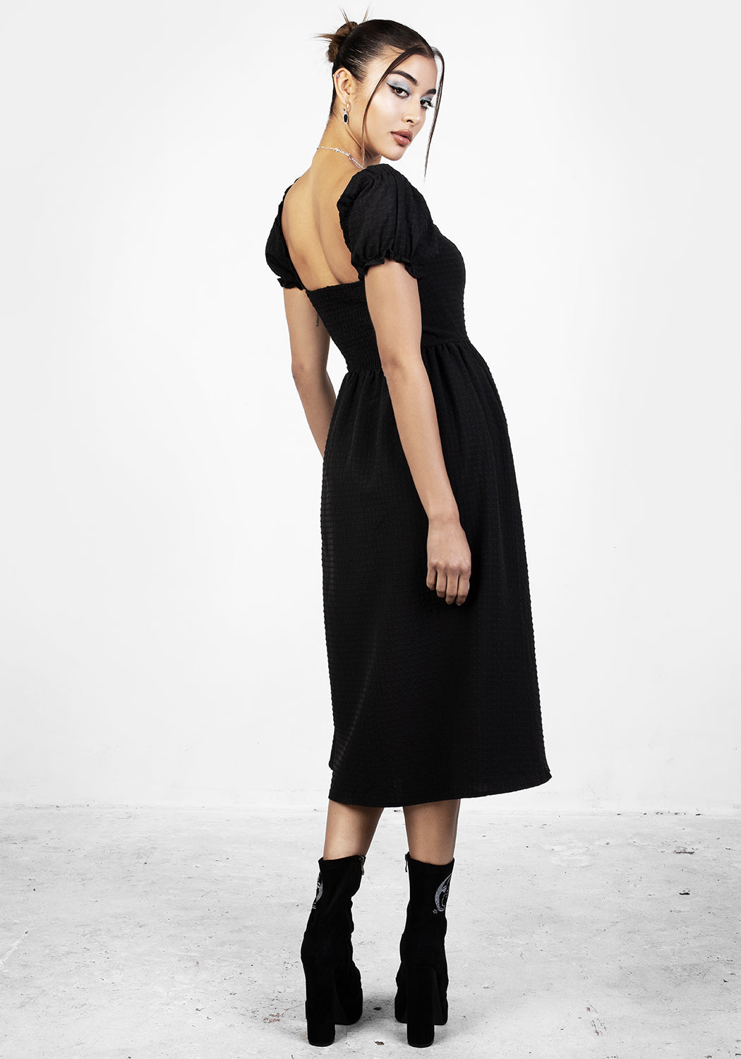 Mortem Midi Kleid Mit Puffärmel Ärmel