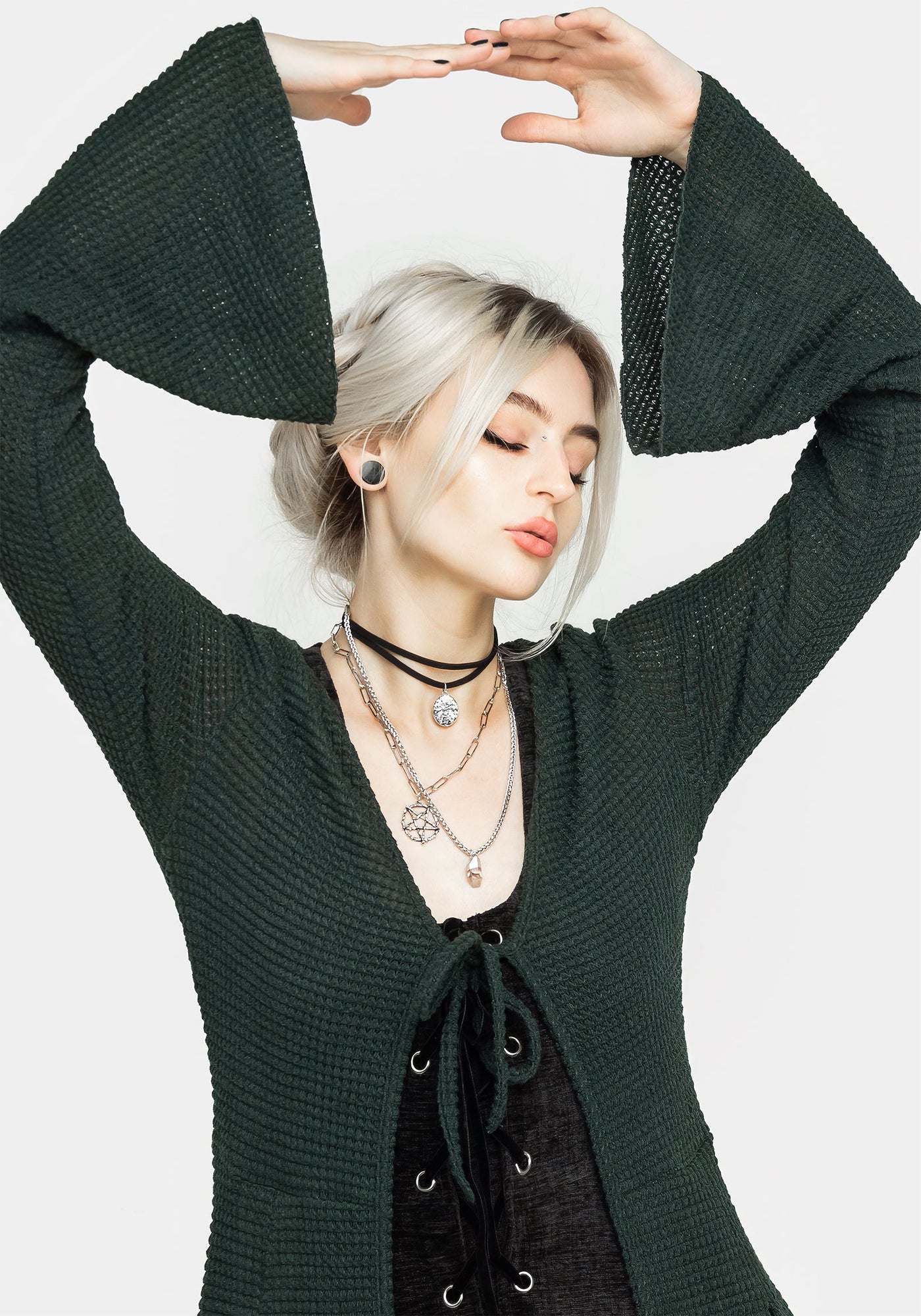 AW23M605_XANA_TEXTURED_TIE_FRO