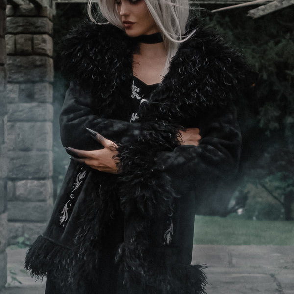Ygritte Faux Fur Coat – Disturbia