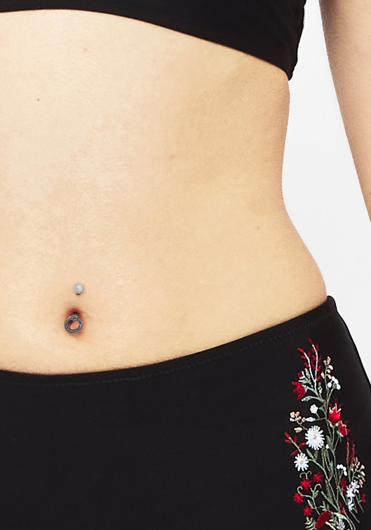 Arlo Schlange Belly Bar