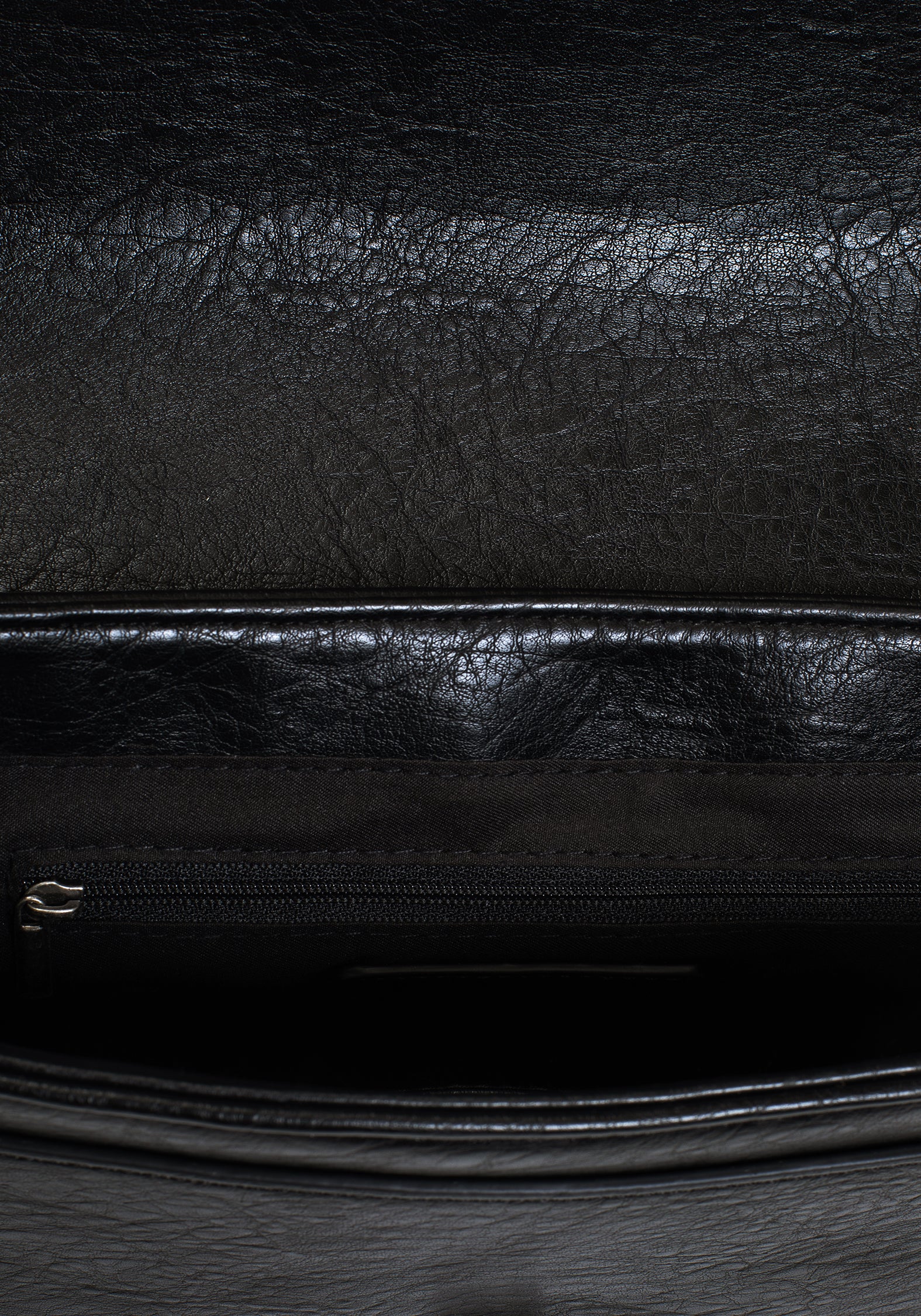 Odessa Studded Tasche