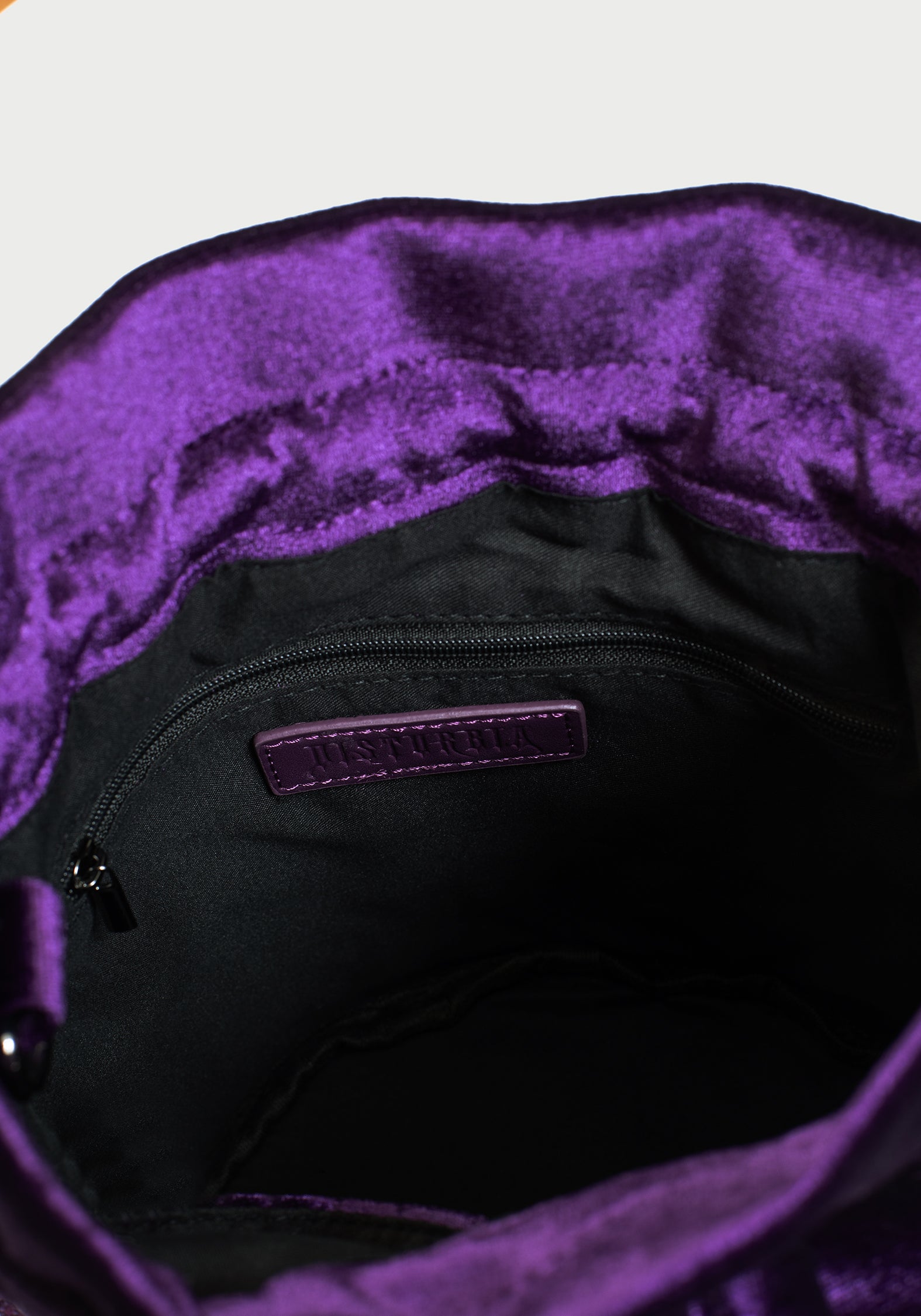 Tamsin Lila Samt Bucket Tasche