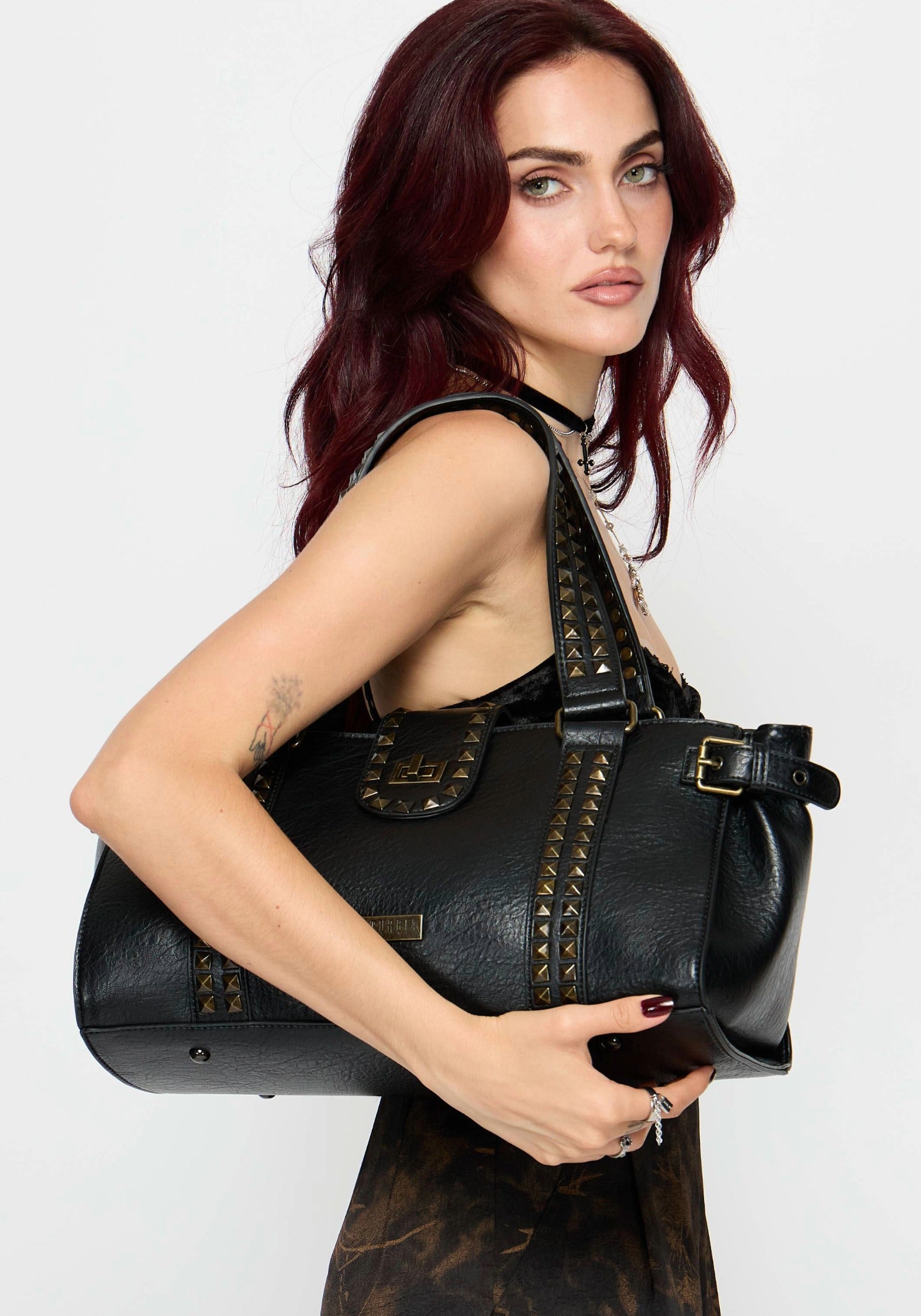 Vexor Mit Nieten Tasche