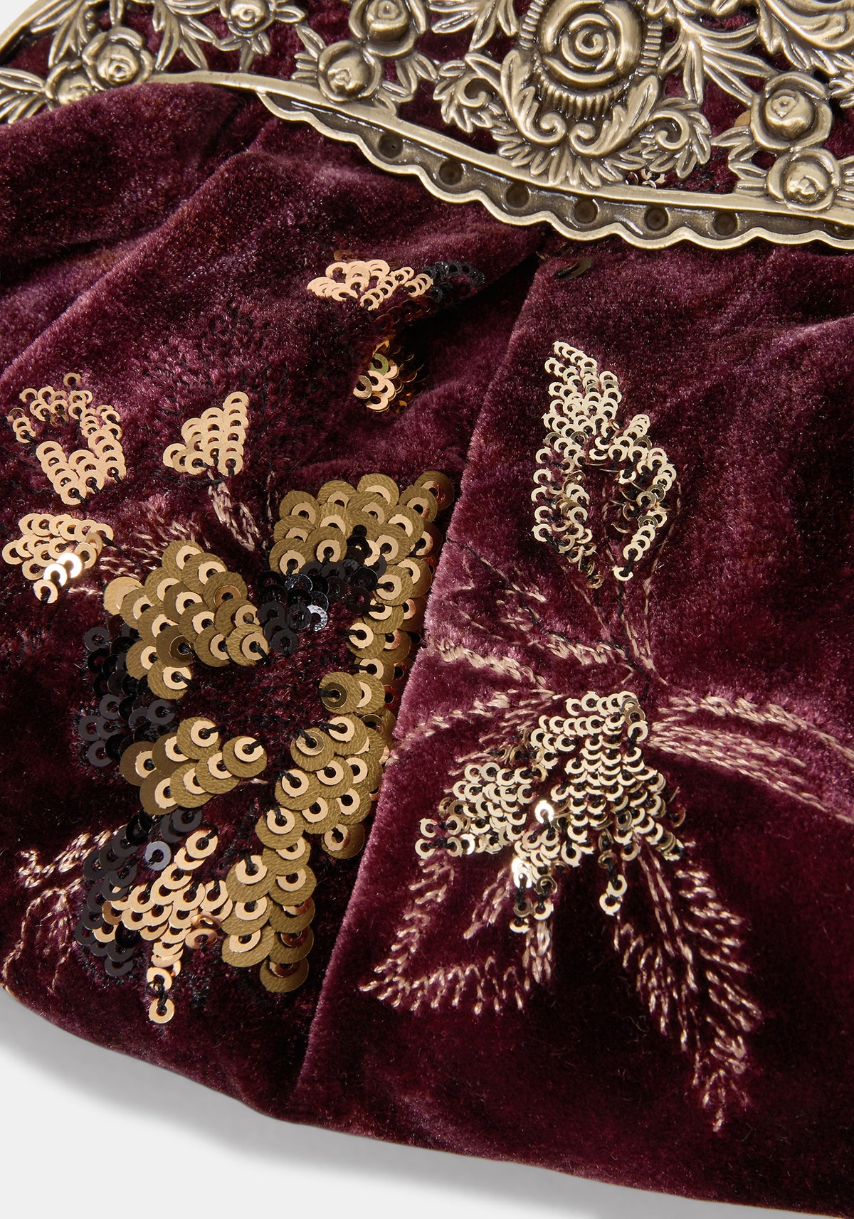 Zariah Embroidered Kiss Lock Bag