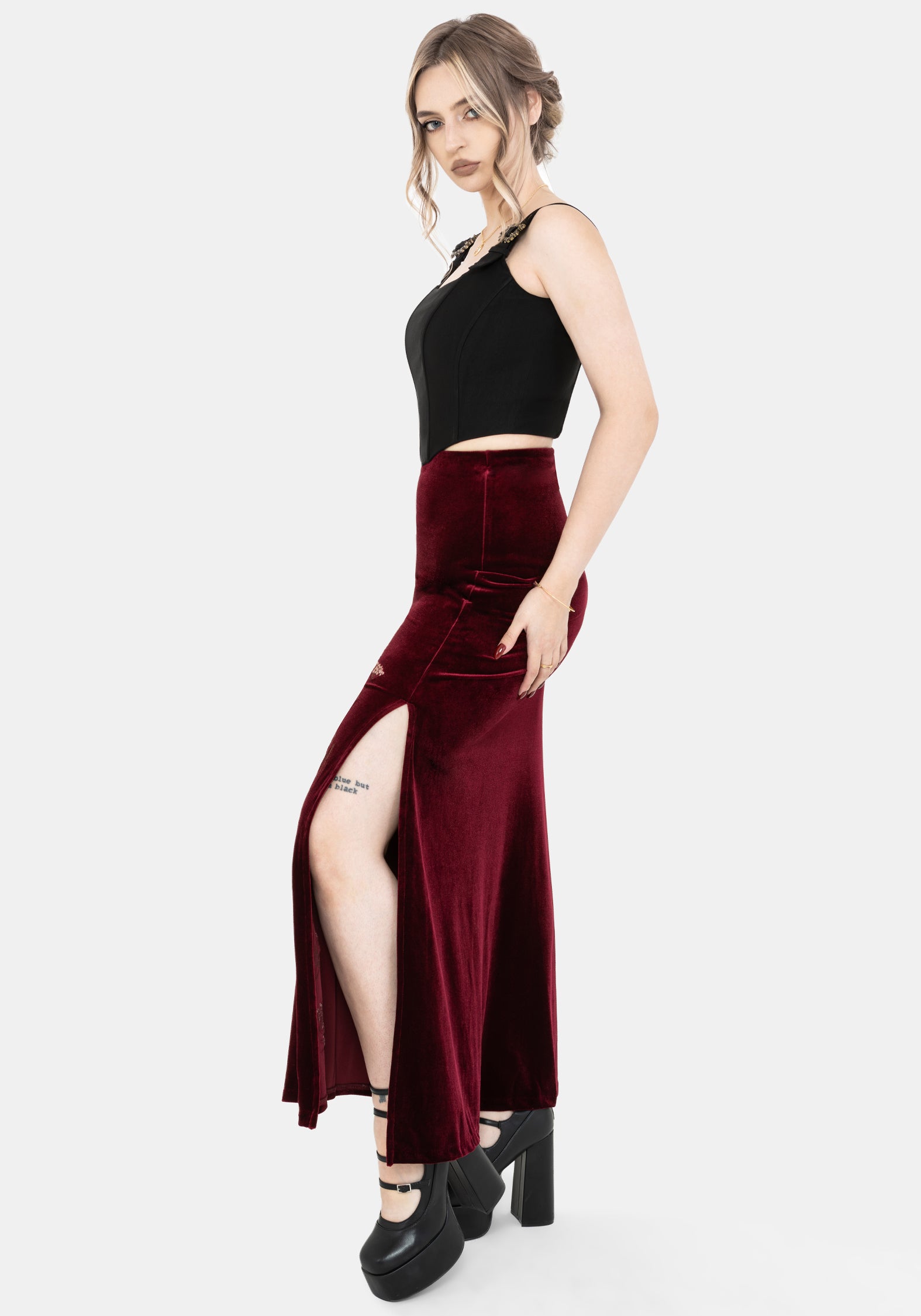 Virosa Blumenmuster Bestickt Velours Maxi Rock