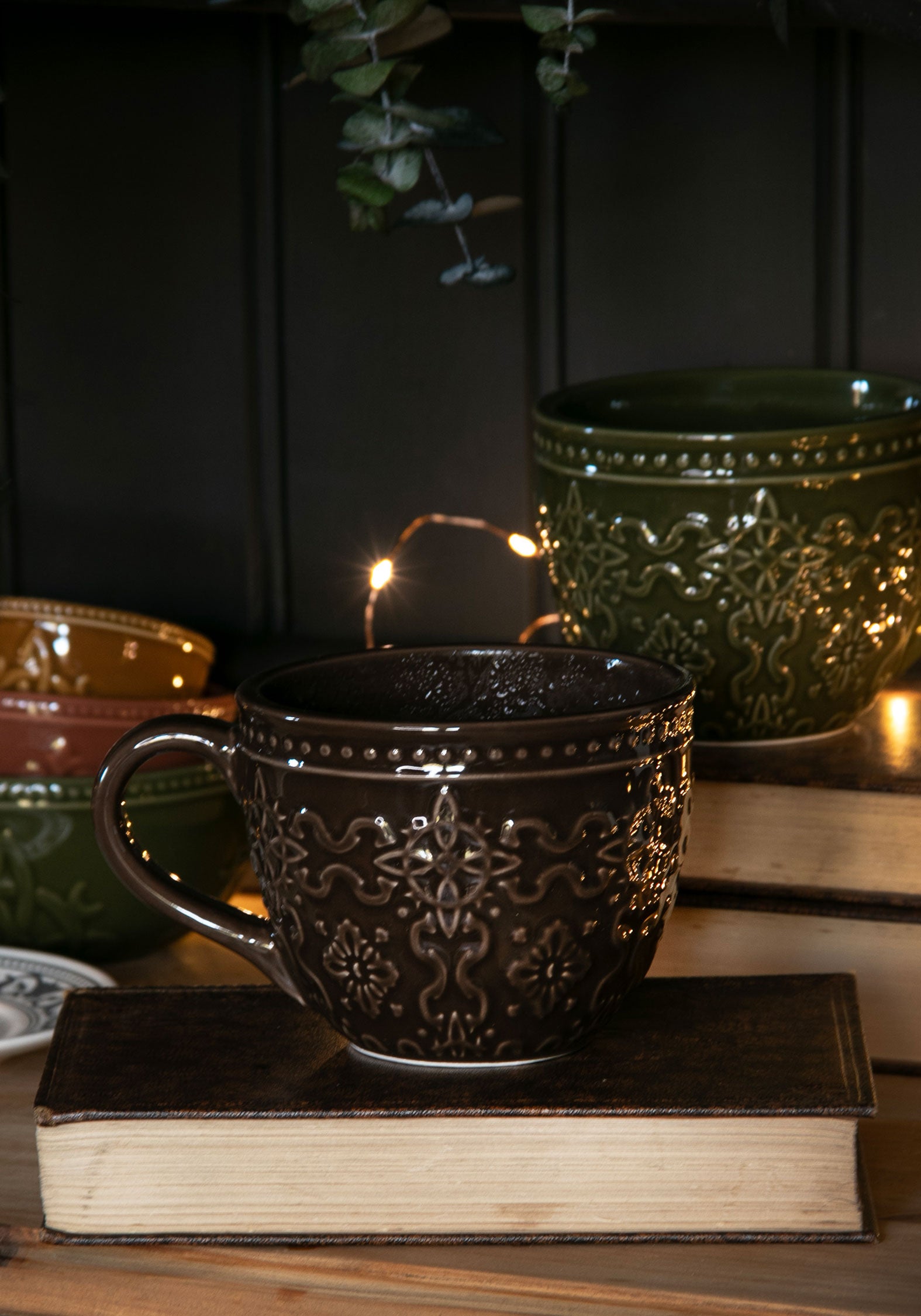 Ashwyn Hexen Tile Geprägt Becher (Brown)