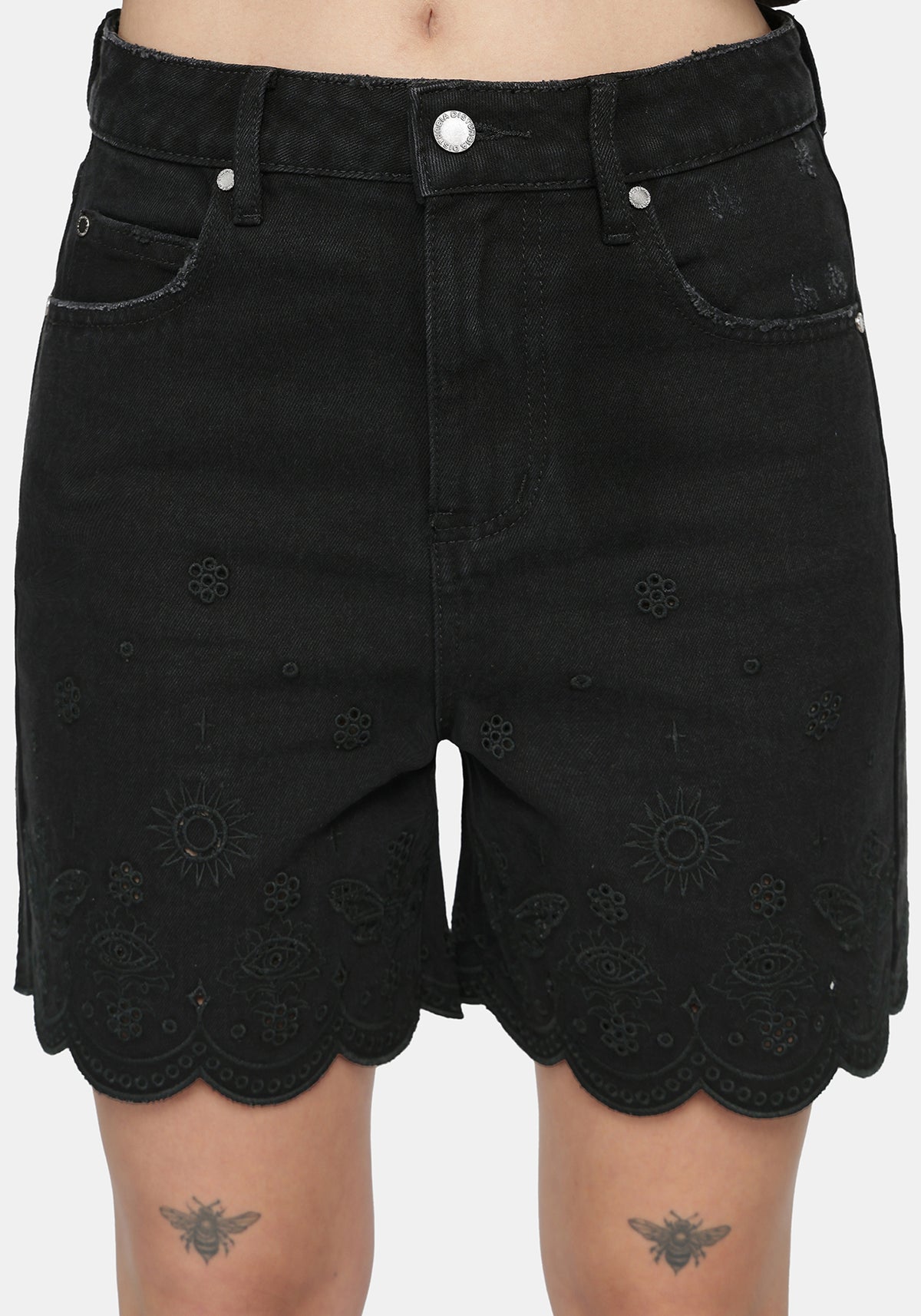 Ayr Broderie Langschnitt Denim Kurz