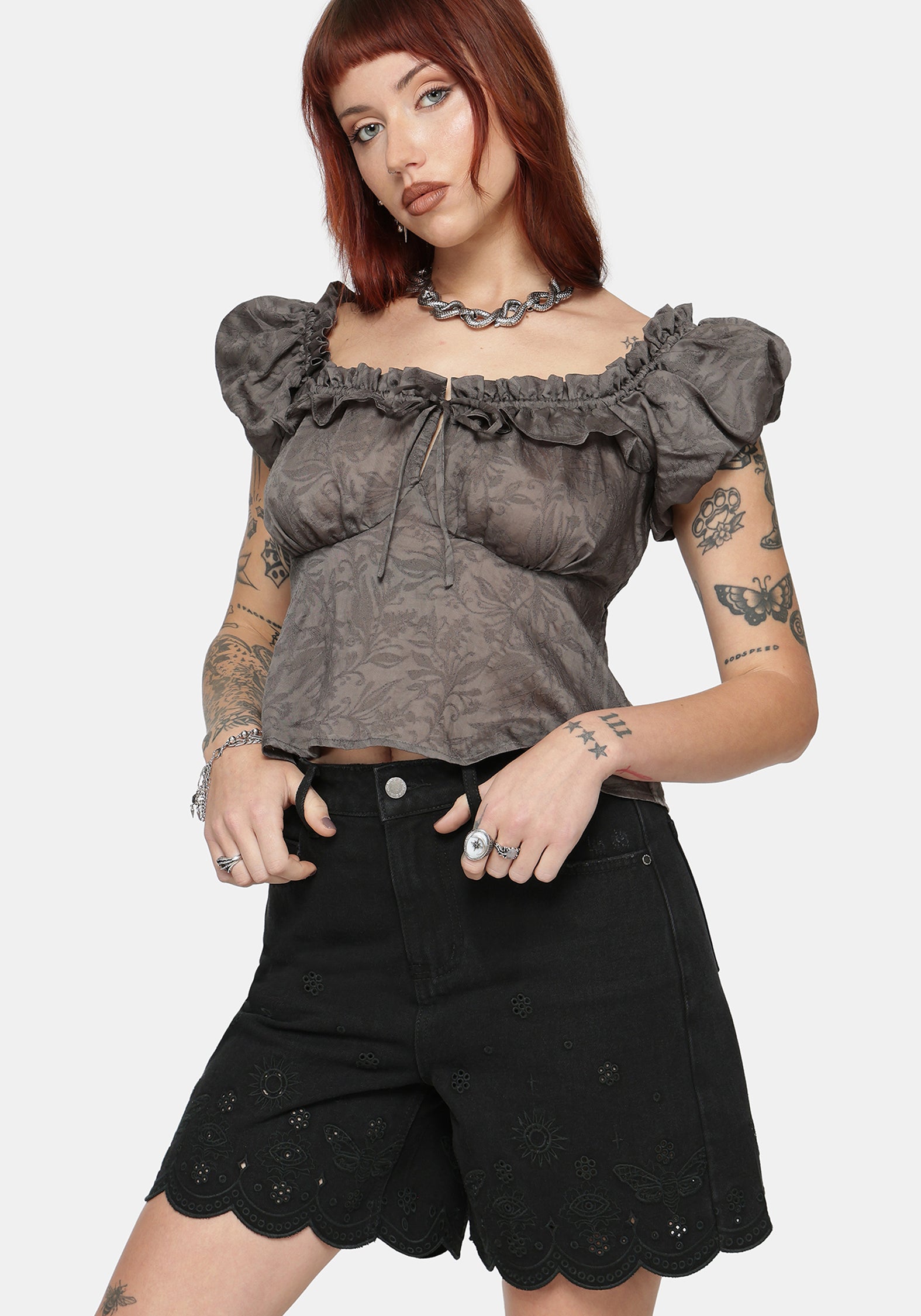 Ayr Broderie Langschnitt Denim Kurz