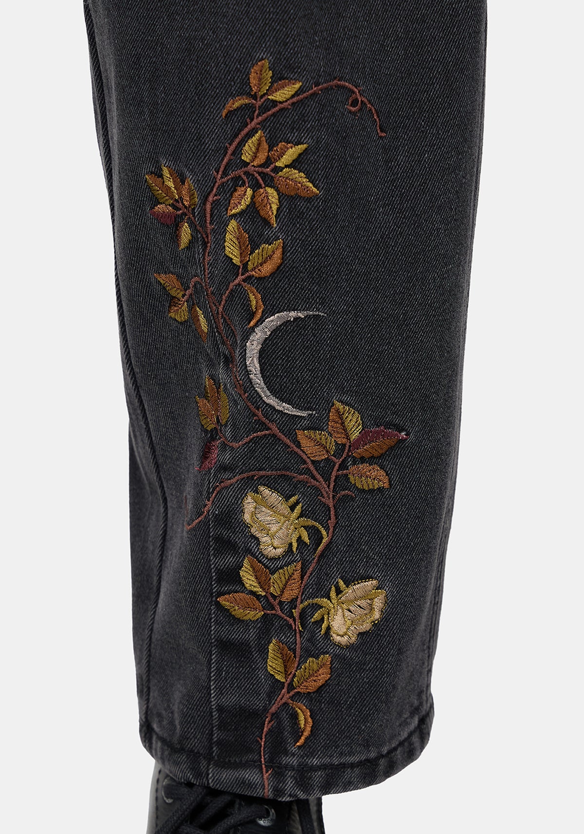 Maleah Bestickt Denim Barrel Jeans