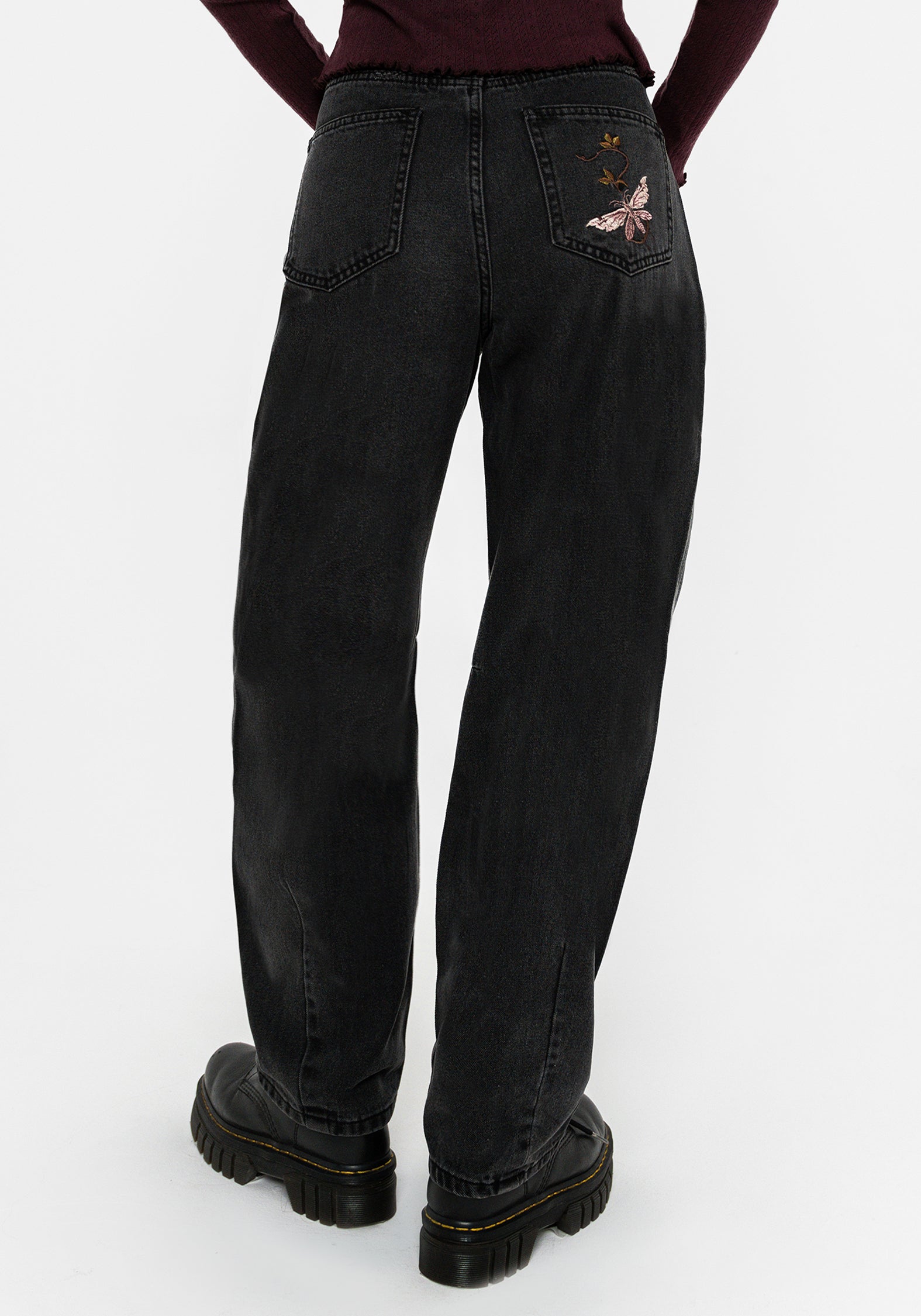 Maleah Embroidered Denim Barrel Jeans