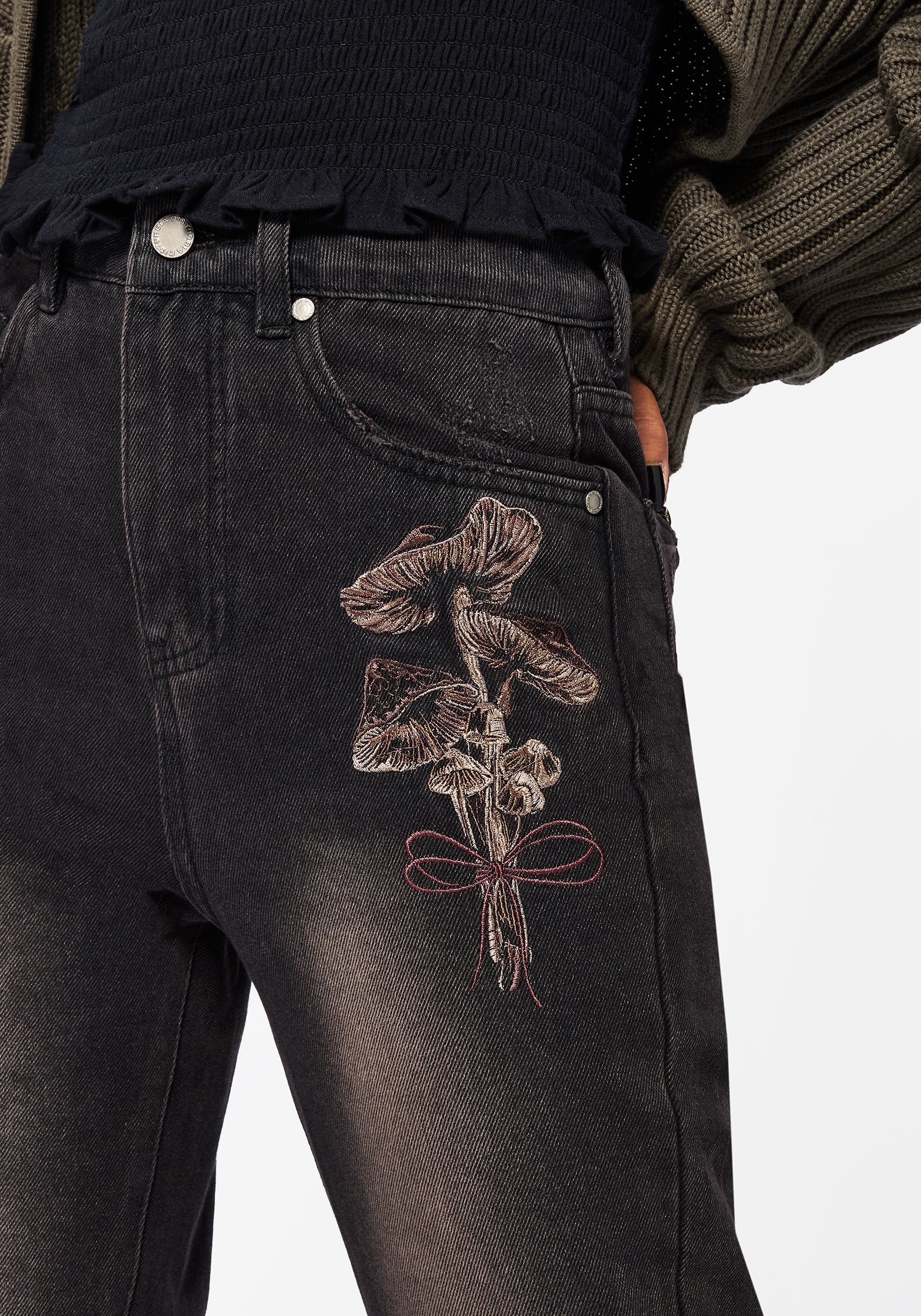 Valeria Floral Moth Embroidered Mom Jeans