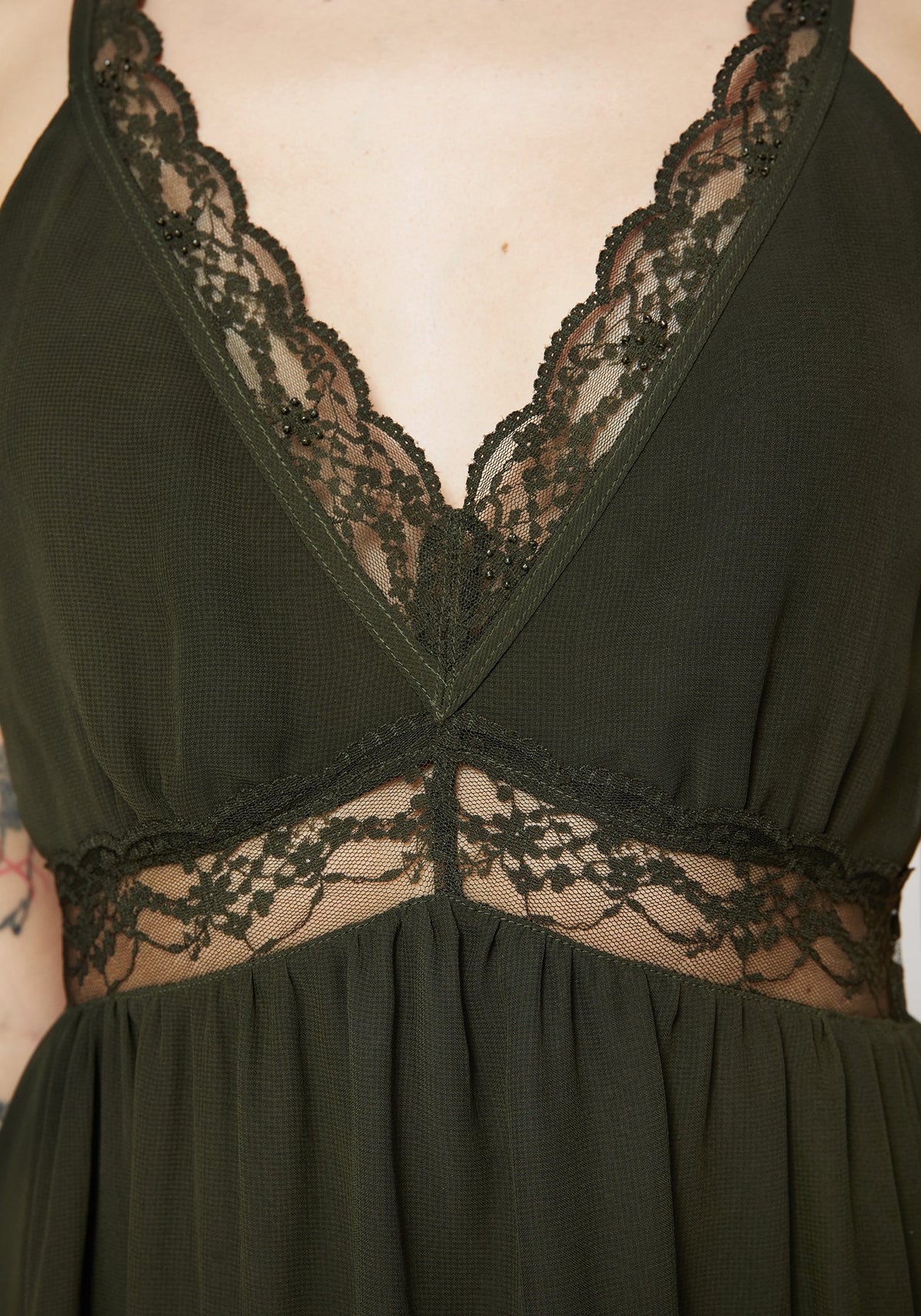 Idalia Spitze Insert Cami Midi Kleid