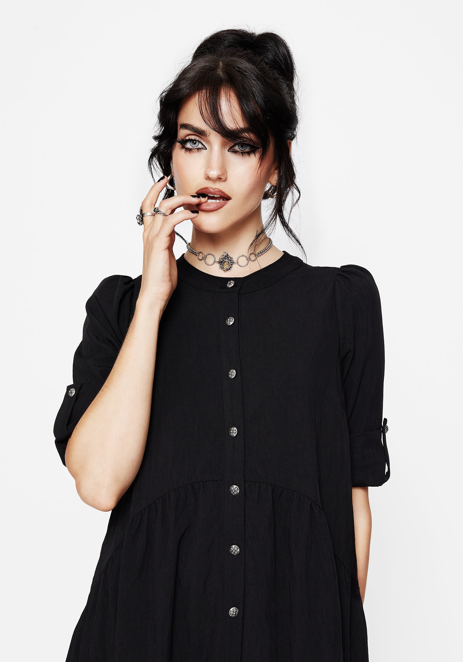 Arden Knopf Runter Mini Rüsche Kleid