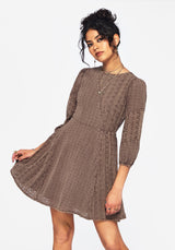 Summerisle Baumwolle Broderie Detail Mini Rüsche Kleid