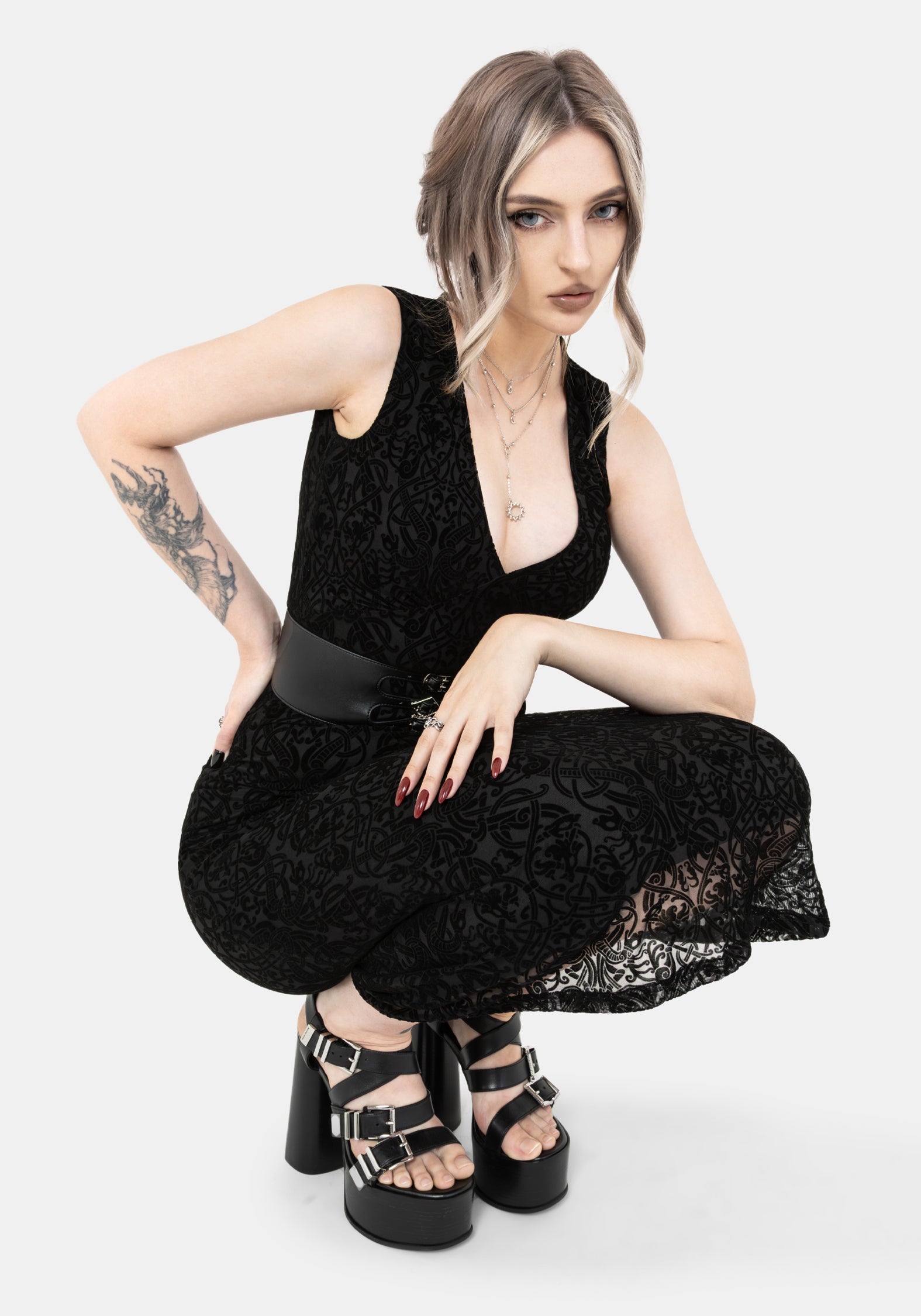 Disrupt Drache Beflockt Mesh Ärmellos Midi Kleid