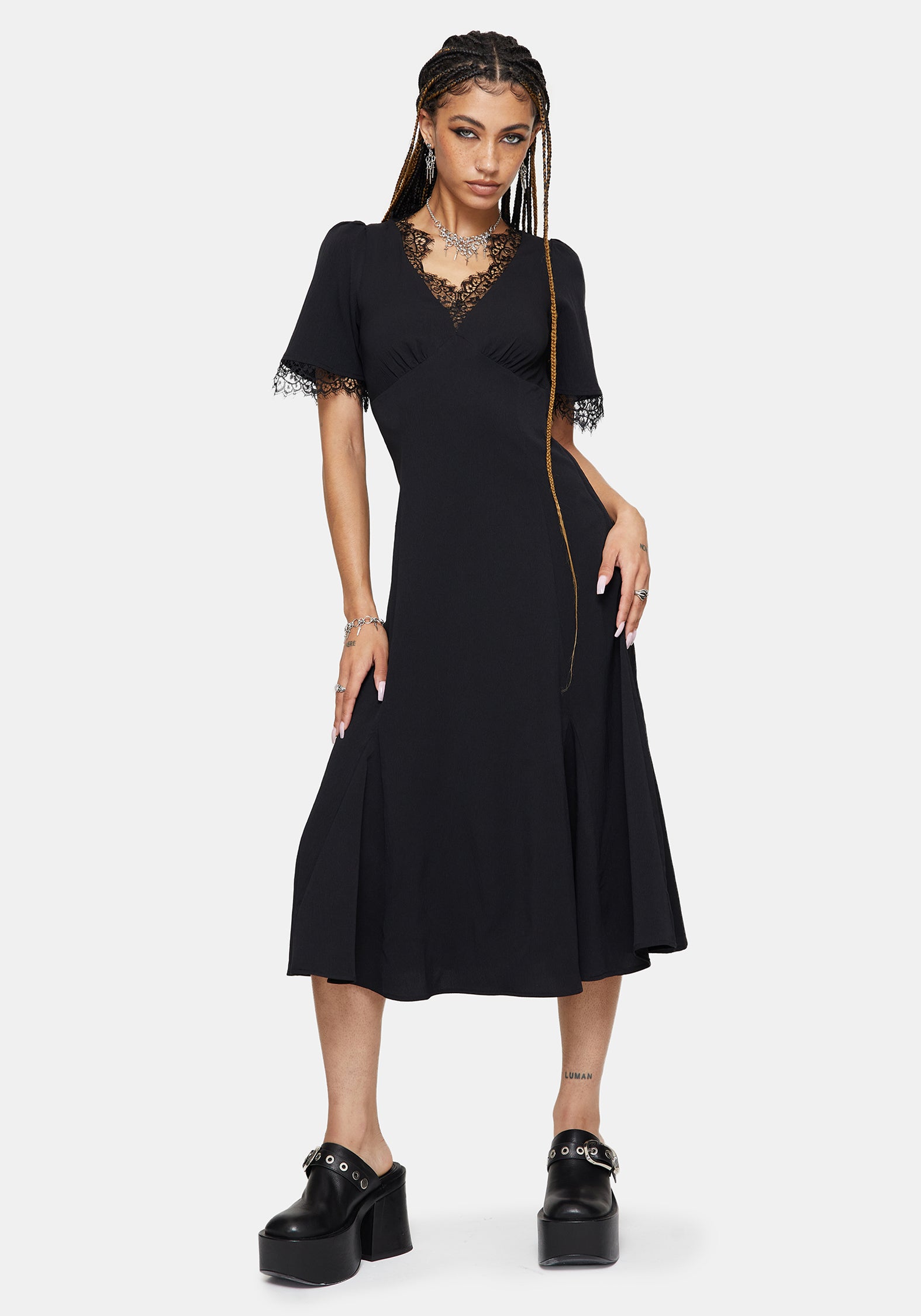 Altha Spitze Rücken V Hals Midi Kleid