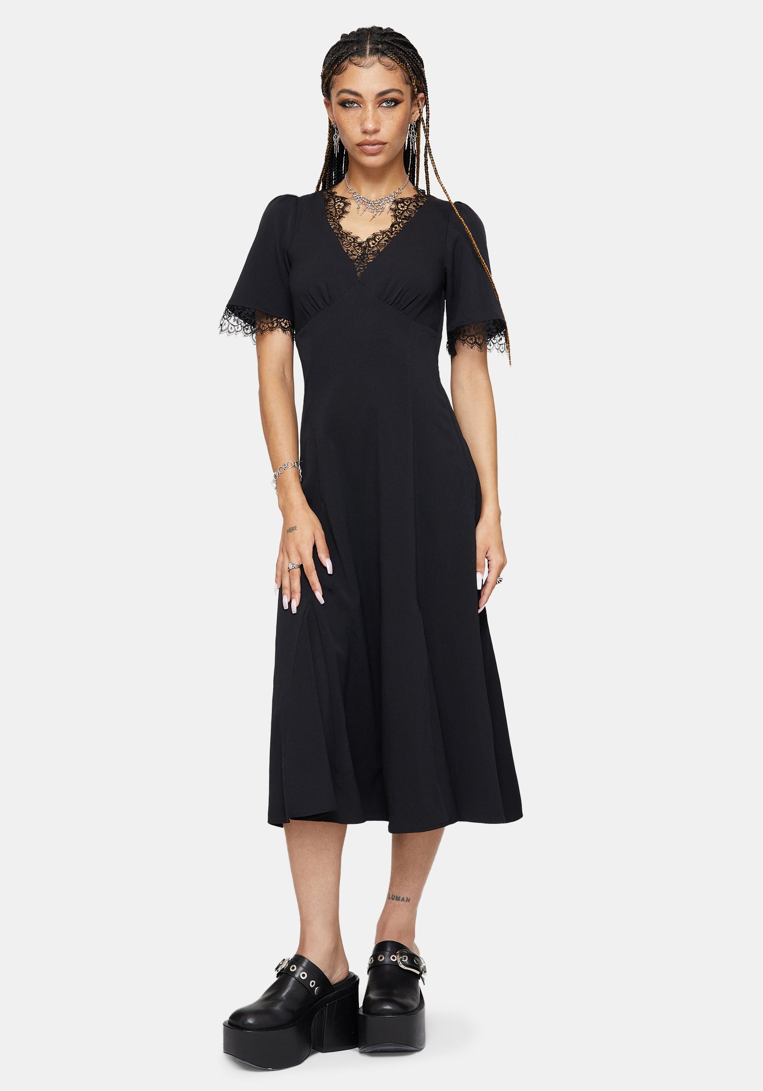 Altha Spitze Rücken V Hals Midi Kleid
