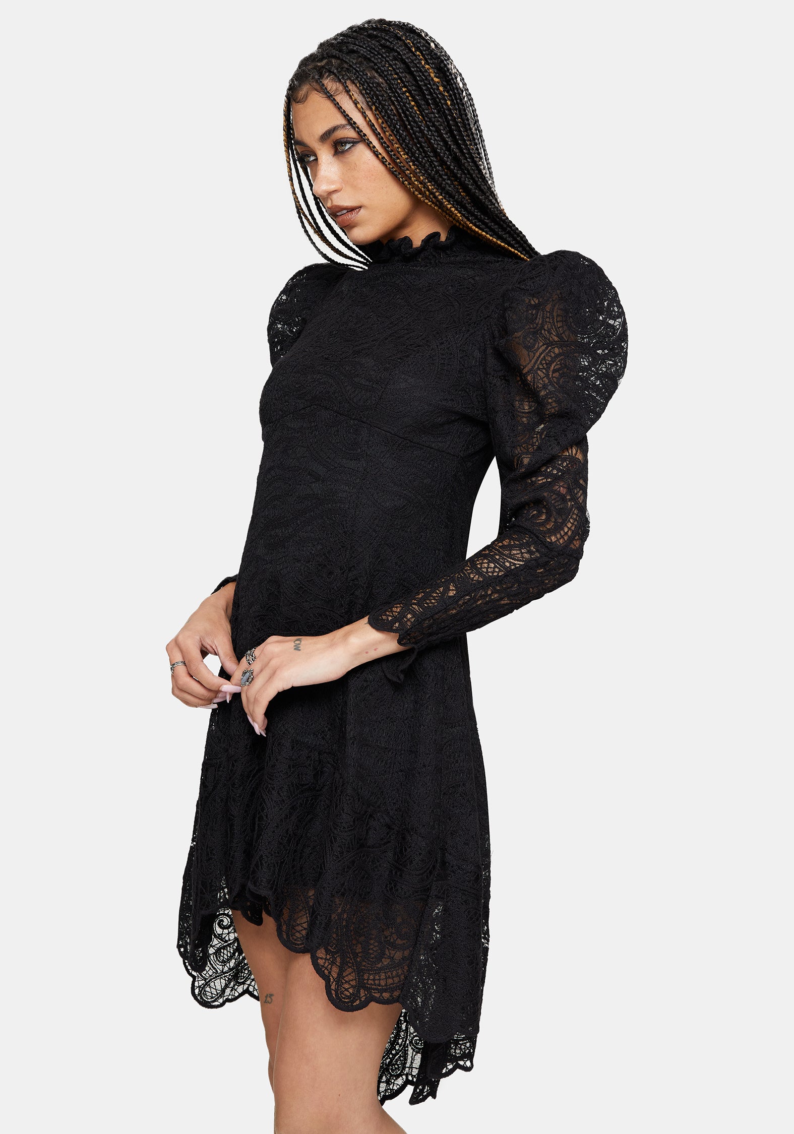 Lyra Hoch Hals Spitze Mini Kleid