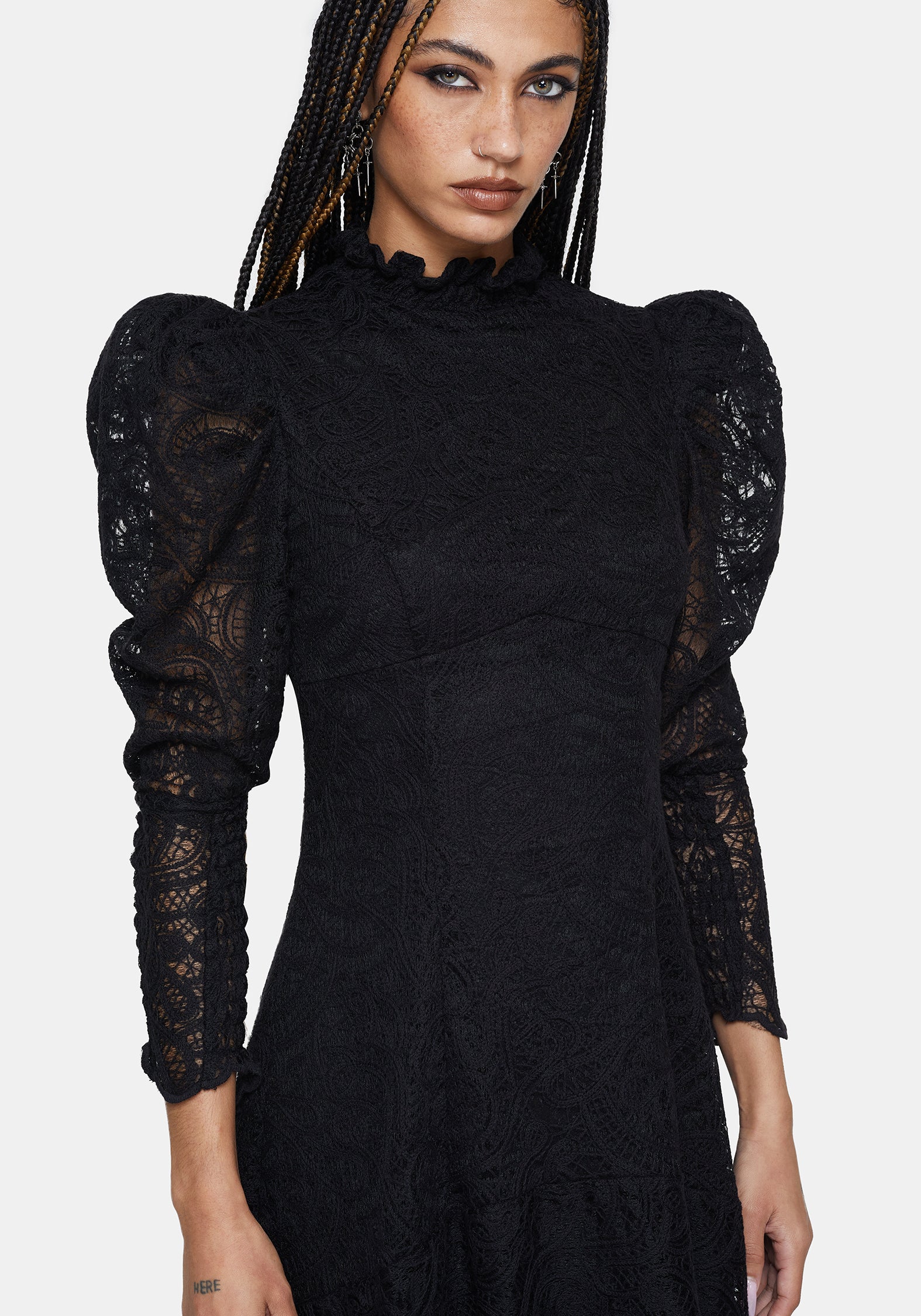 Lyra Hoch Hals Spitze Mini Kleid