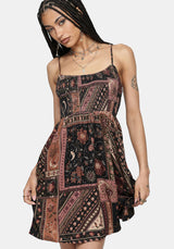 Nola Folklore Patchwork Print Minikleid