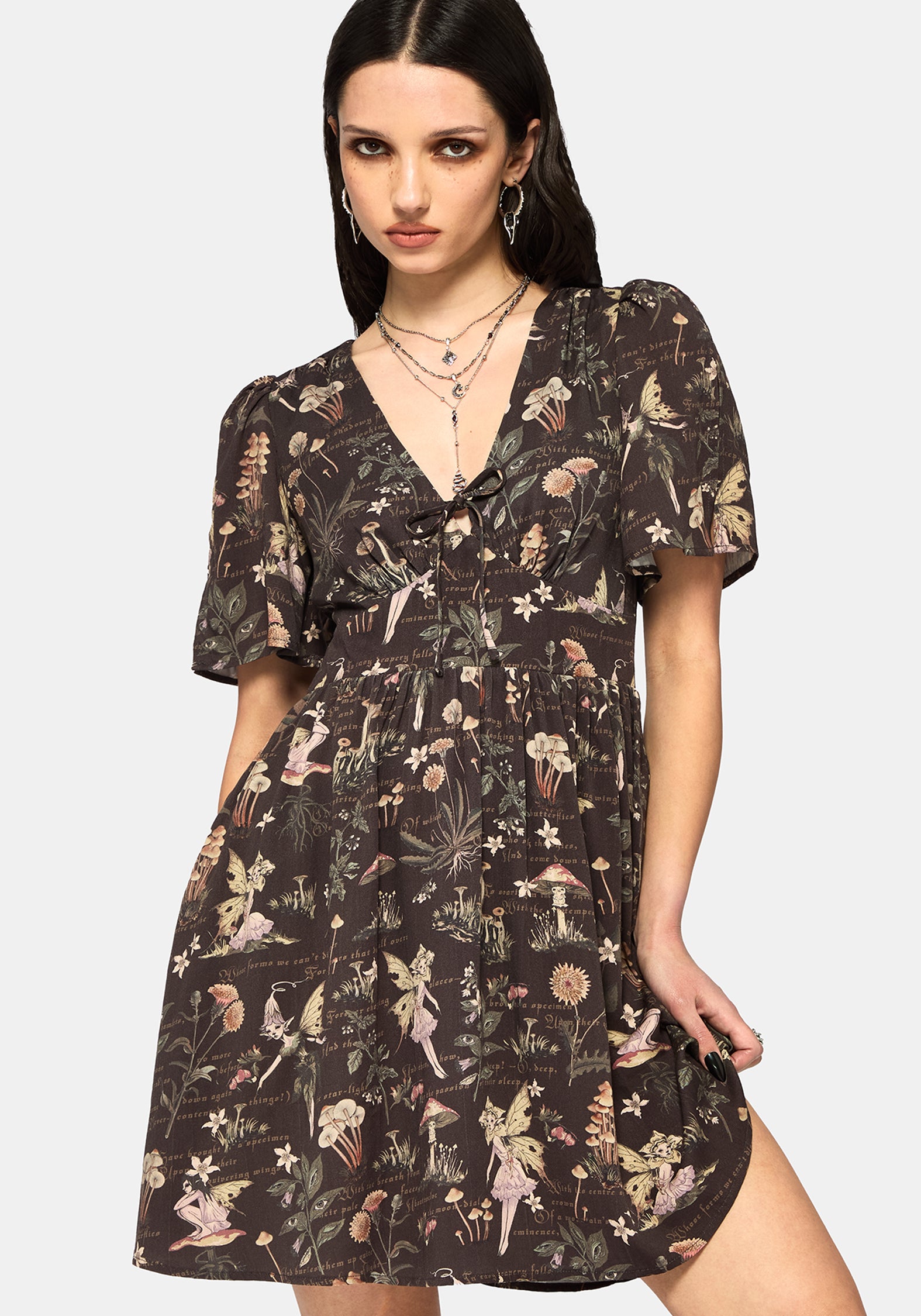 Faela Fee V-Ausschnitt Krawatte Mini Kleid