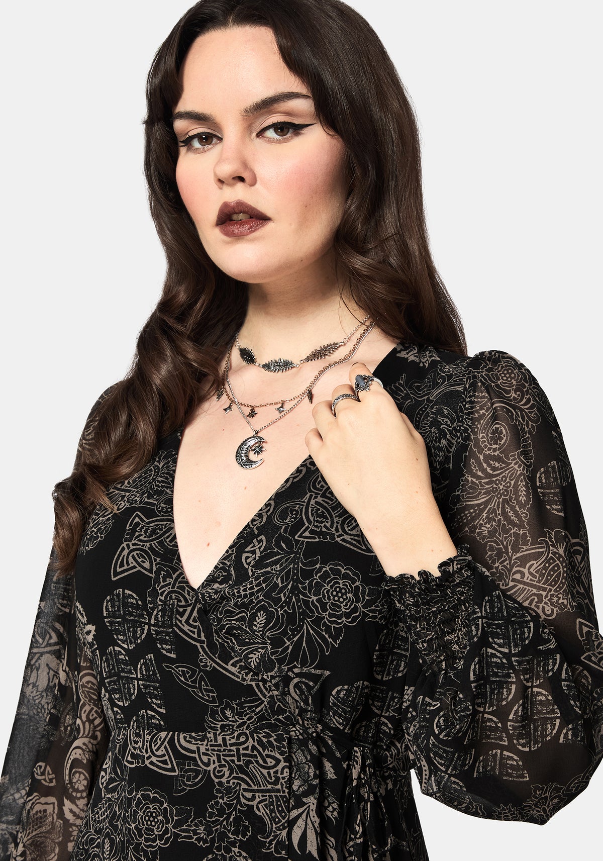 Surge Celtic Druck Wickel Mini Kleid
