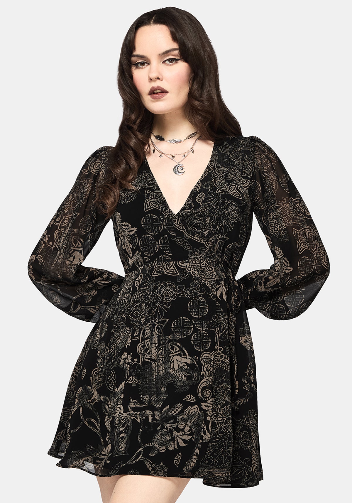 Surge Celtic Druck Wickel Mini Kleid
