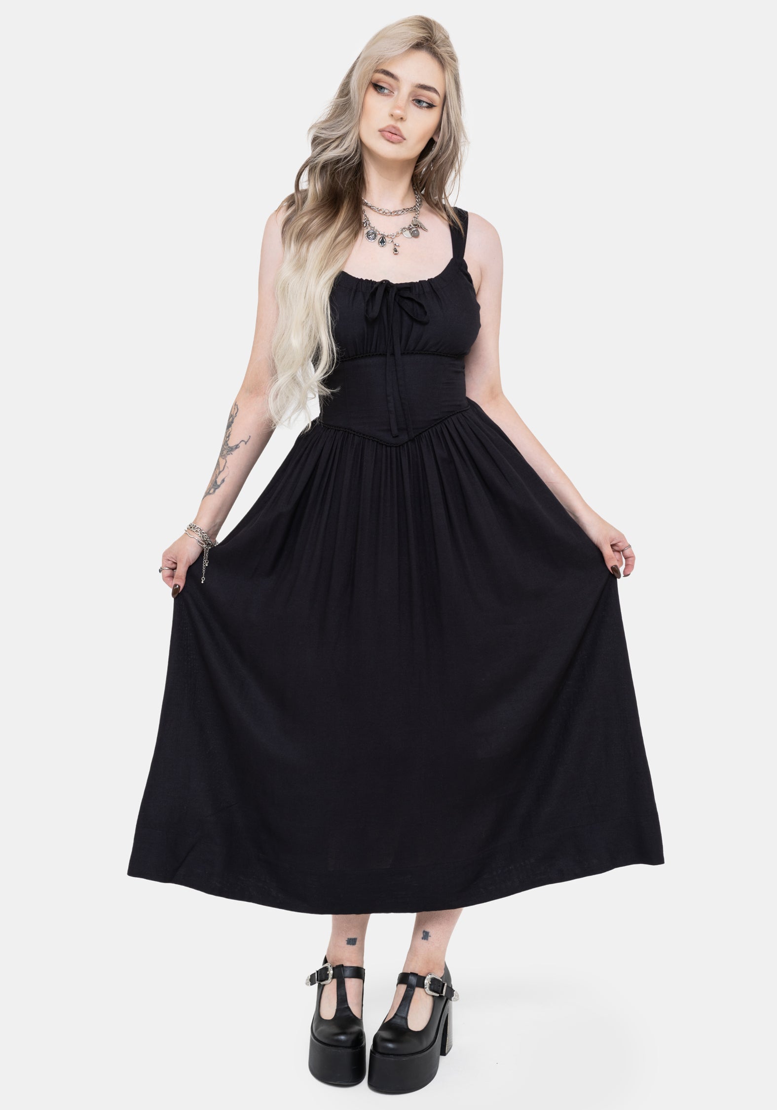 Skye Gerafft Rücken Midaxi Kleid - Schwarz