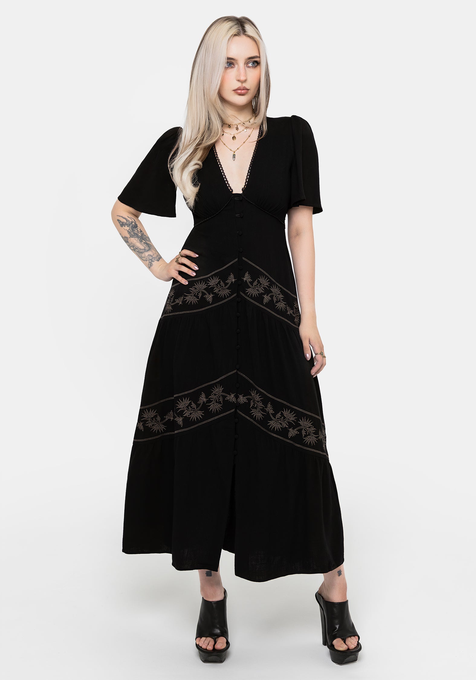 Dionaea Flytrap Embroidered Tiered Midaxi Dress