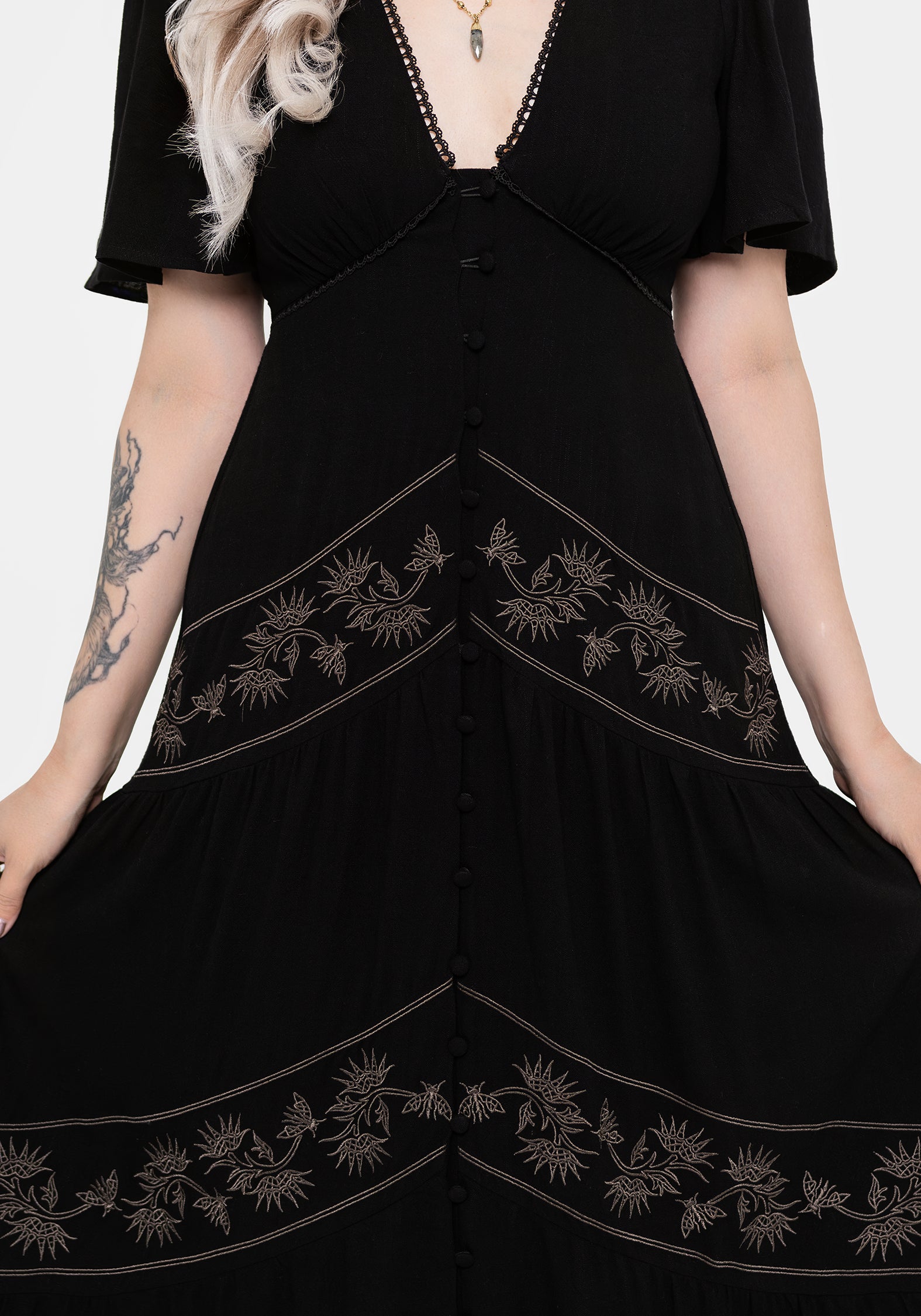 Dionaea Flytrap Embroidered Tiered Midaxi Dress
