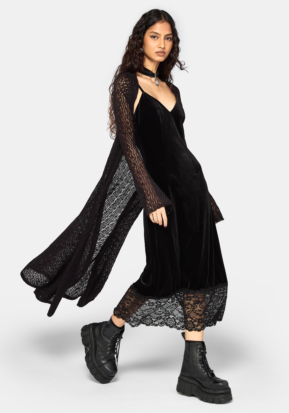 Cathy Velours Lace Saum Camisole Midaxi Kleid