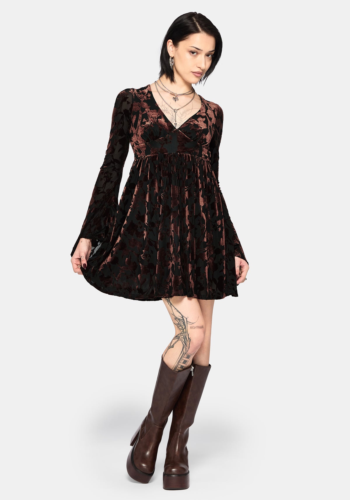 Dakota Devore Velours Ausgestellt Ärmel Mini Kleid
