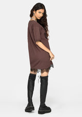 Leucosia Spitzenbesatz Graphic T-Hemdkleid