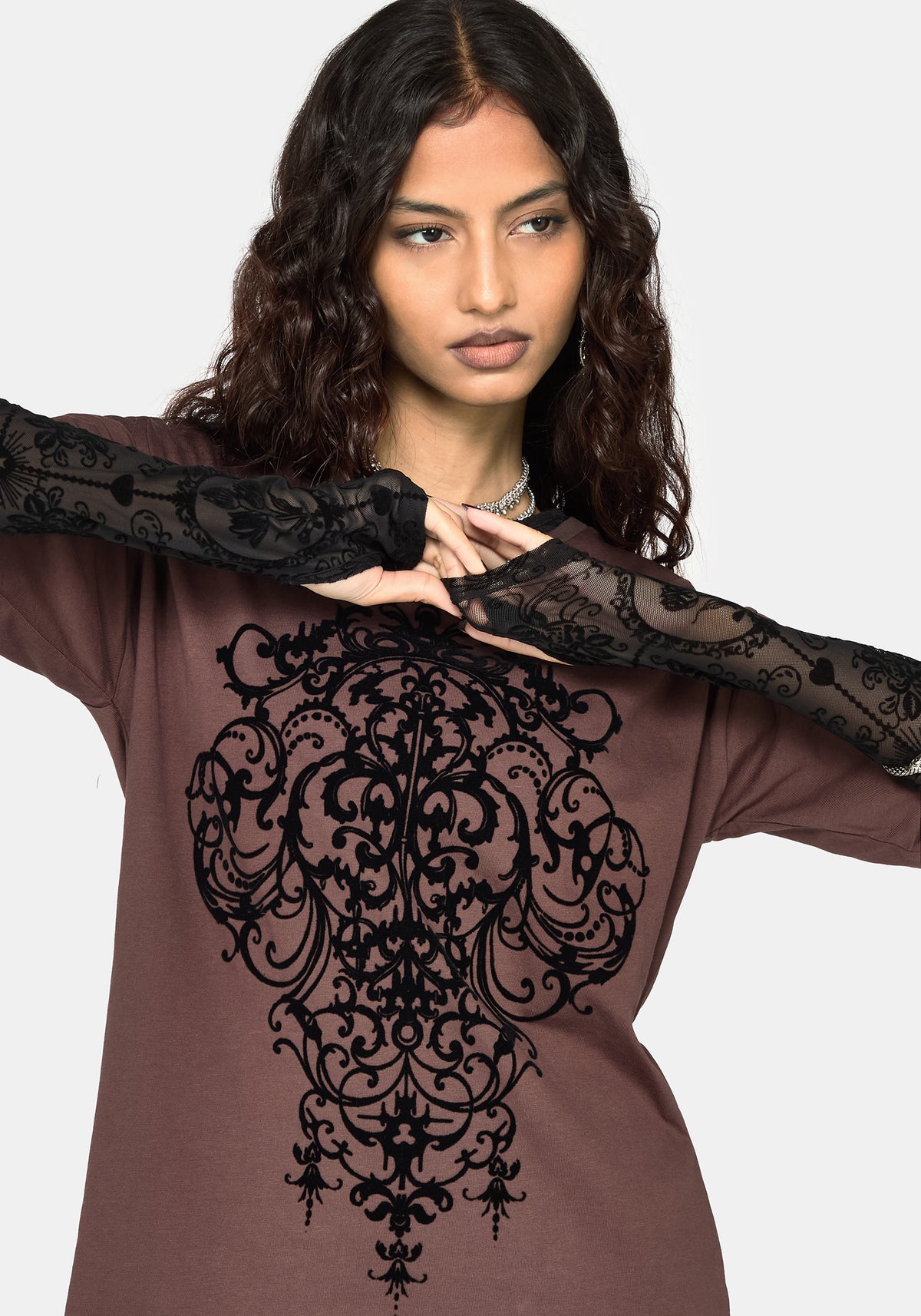 Leucosia Spitzenbesatz Graphic T-Hemdkleid