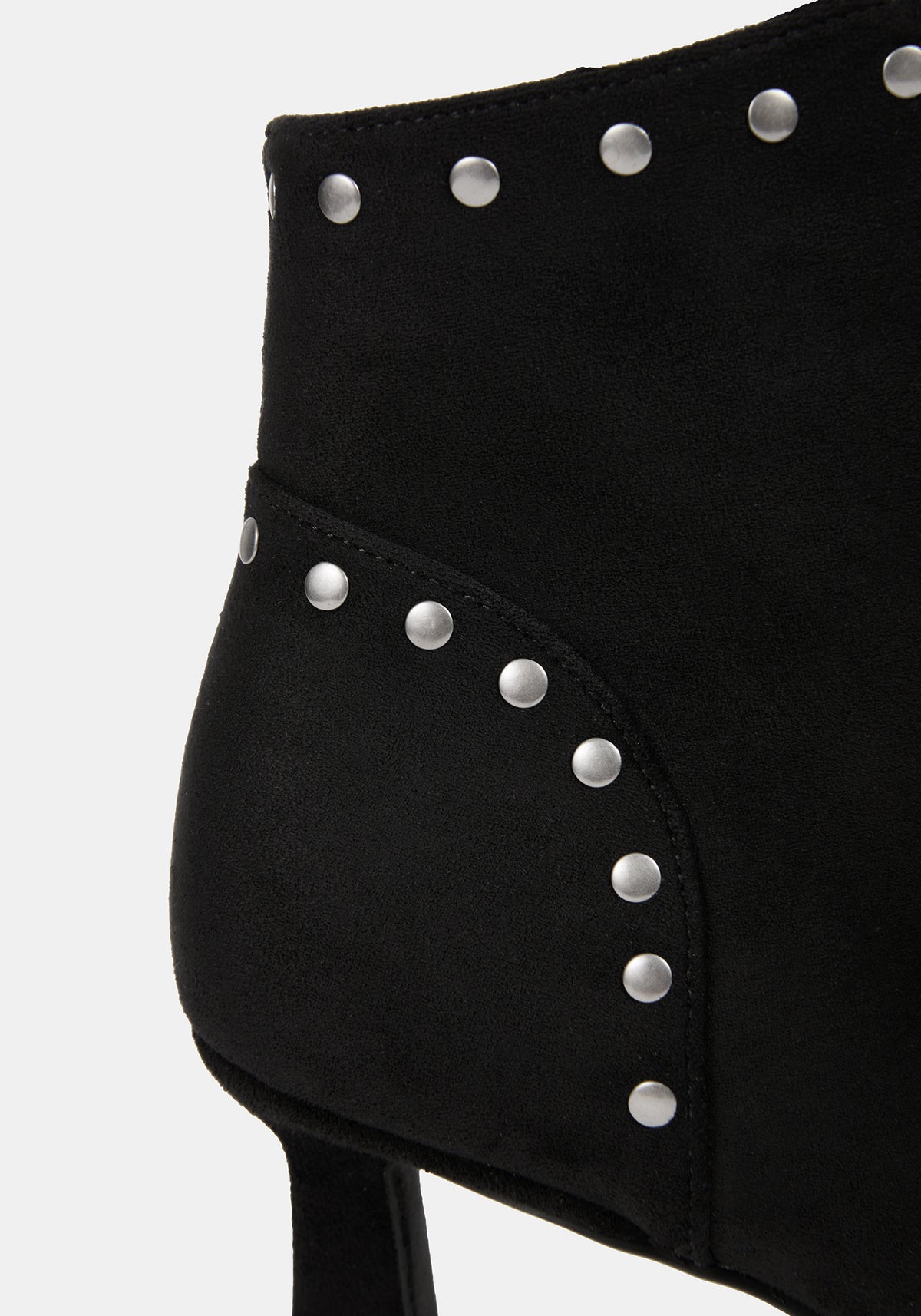 Morvella Pointed Studded Boots EU 39