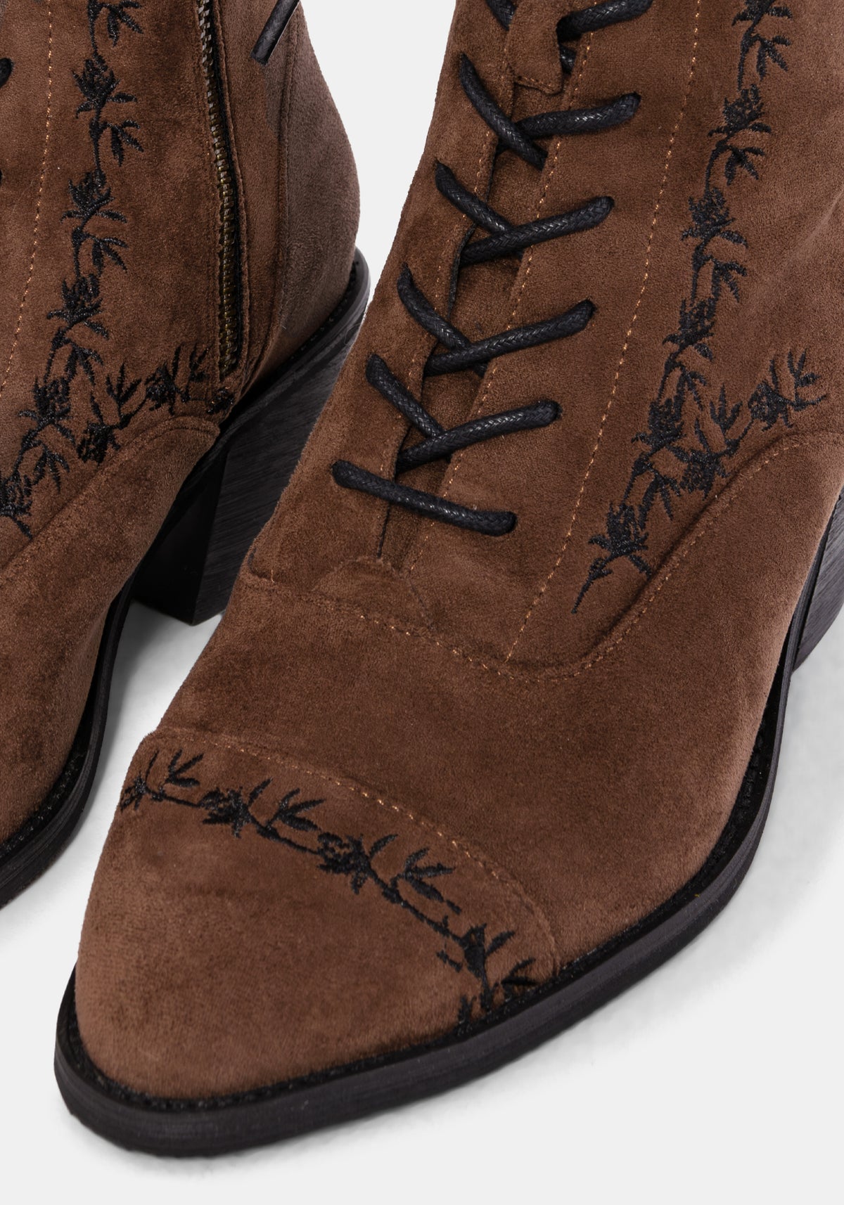 Lilith Suedette Bestickt Stiefel
