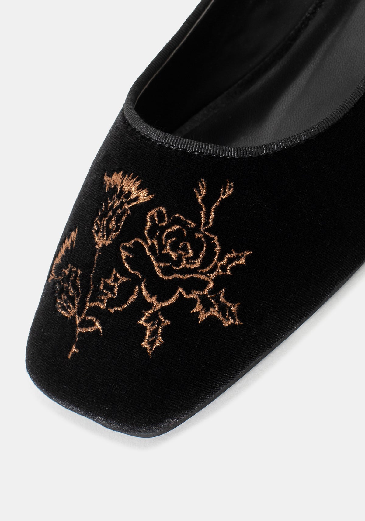 Nyla Samt Bestickt Ballerina Pumps