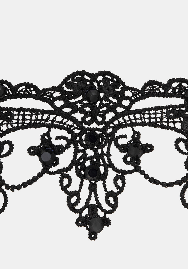 Ambryne Lace Choker