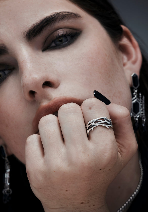 Rosethorn Sterling Silver Band - 9mm