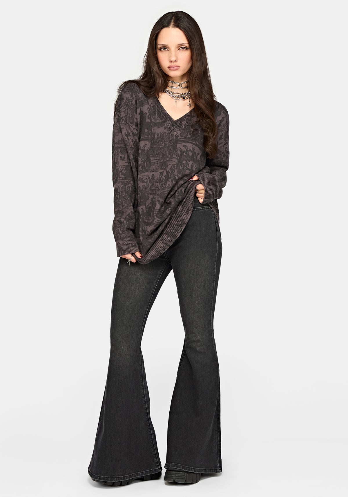 Diabolical V-Ausschnitt Strick Pullover